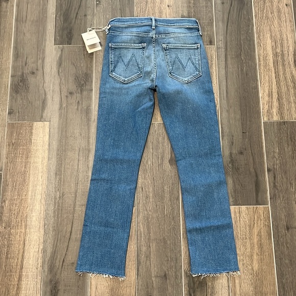 NWT MOTHER The Mid Rise Dazzler Ankle Fray Jeans Size 25 - Picture 7 of 9